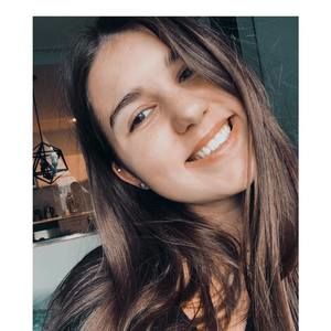 Meet your Posher, Camille